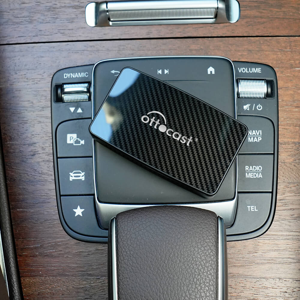 (LIMITED STOCK) Play2Video Pro Wireless CarPlay/ Android Auto All-in-one Adapter